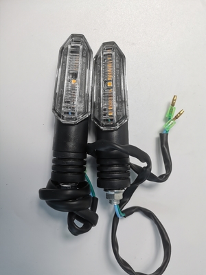 2 accesorios plásticos de la decoración de la moto de la lámpara de Winker de los alambres para HONDA