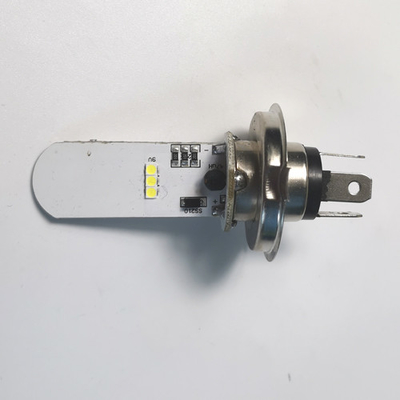 El LED es una fuente de luz eficiente que ahorra energía, diodo emisor de luz, modelo universal